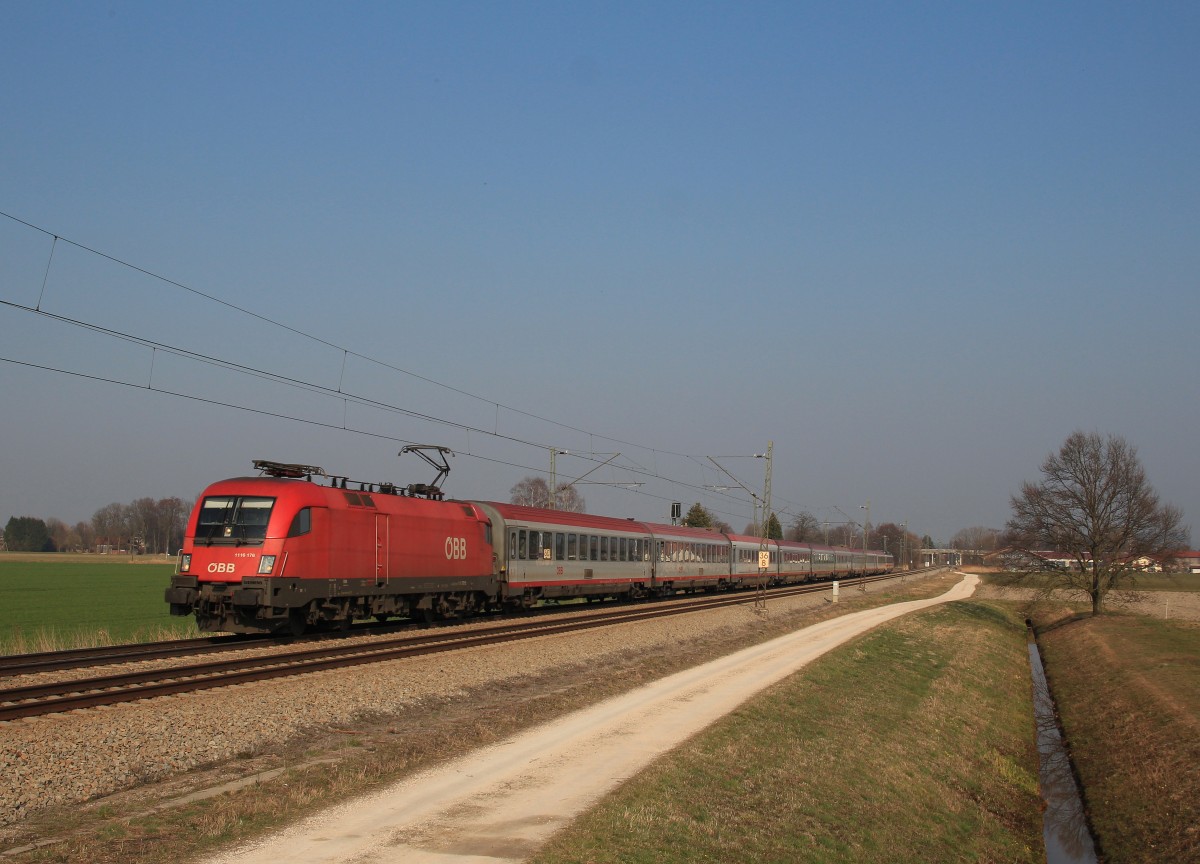 1116 178-3 aus Salzburg kommend am 14. M�rz 2014 bei �bersee am Chiemsee.