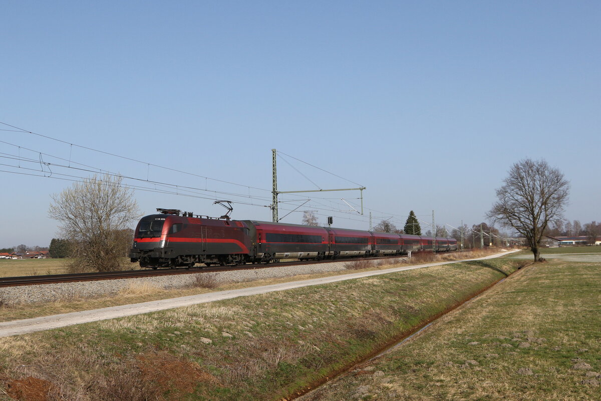 1116 200 aus Salzburg kommend am 7. M�rz 2026 bei �bersee am Chiemsee.