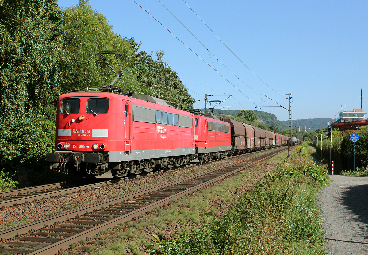 151 068-4 & 151 020-5 in Bonn Limperich am 04.09.2013