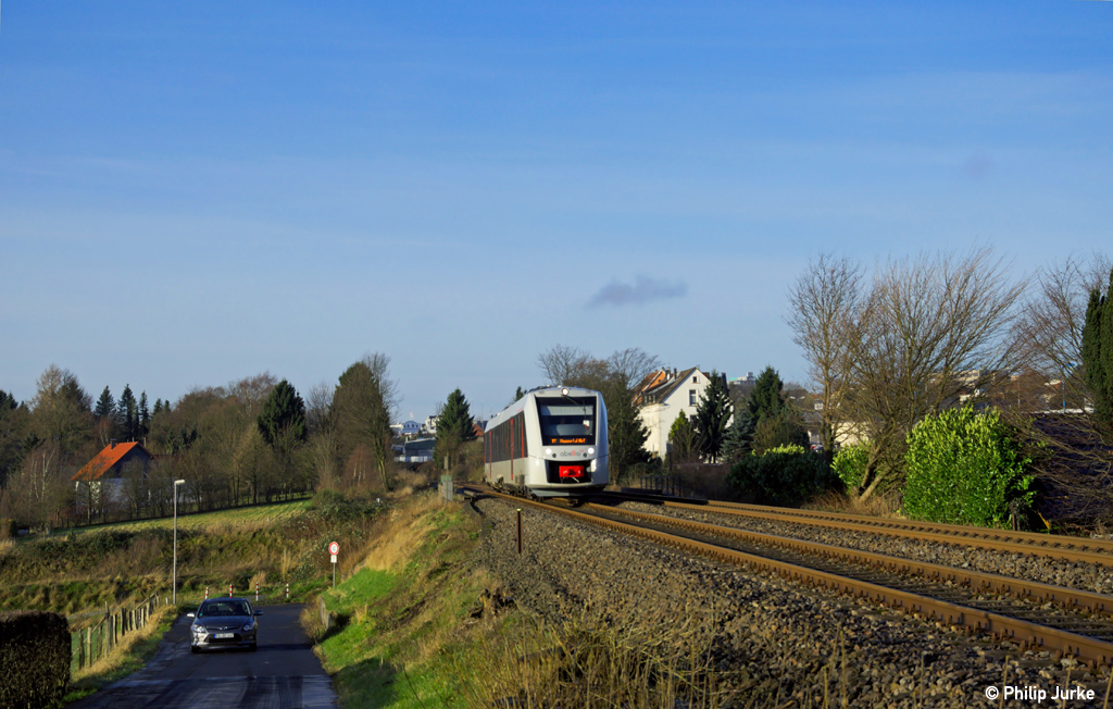 1648 001-3  VT12001  als ABRS 30742 (Remscheid - Wuppertal) am 30.12.2013 bei Remscheid-Lennep.
