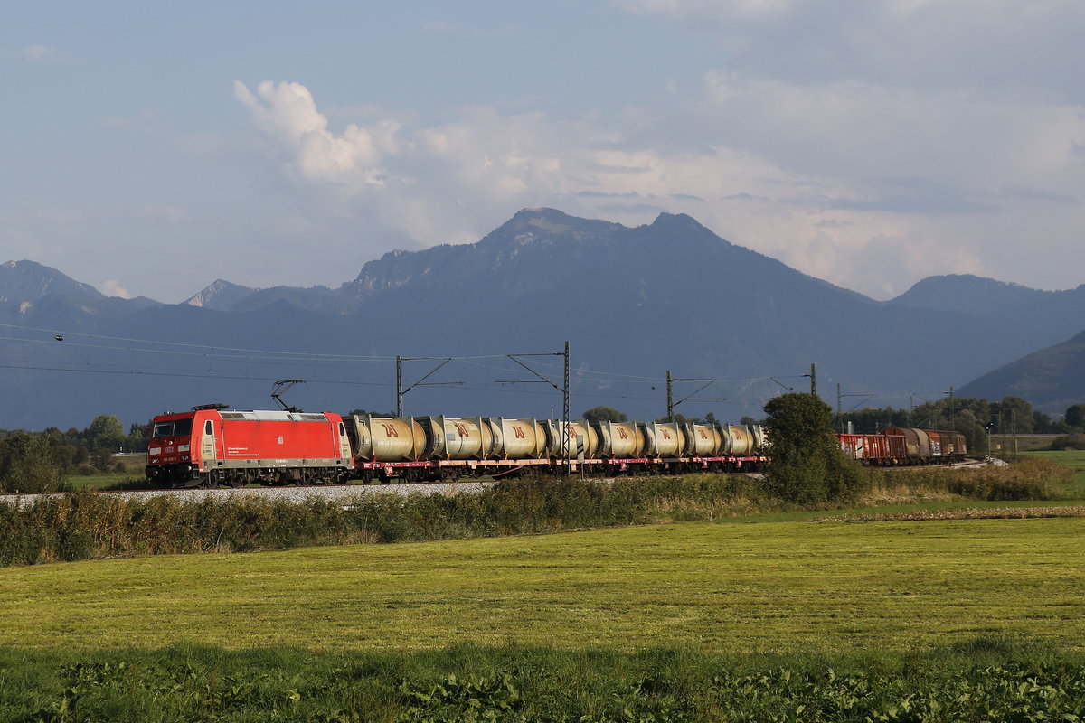 185 402  Green Cargo  konnte ich kurze Zeit sp�ter nochmal bei Bernau erwischen.
