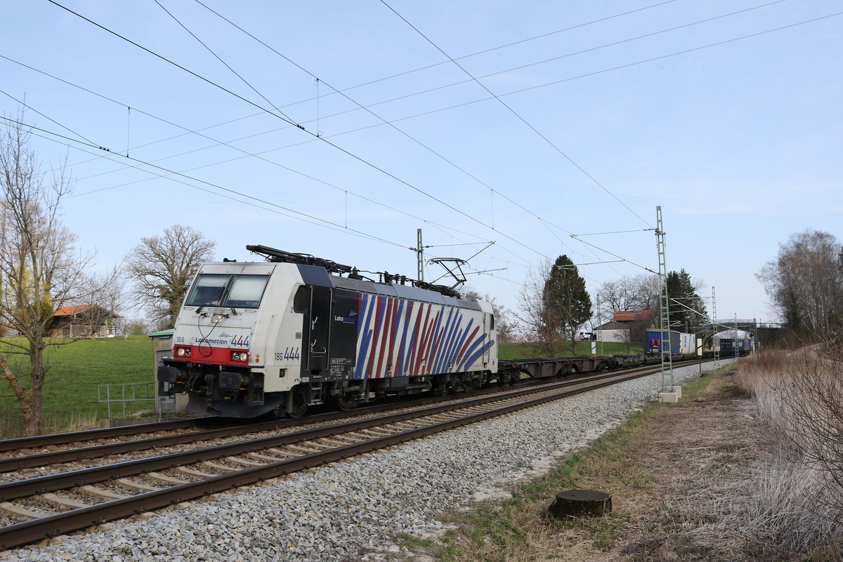 186 444 aus Salzburg kommend am 20. M�rz 2020 bei �bersee am Chiemsee.