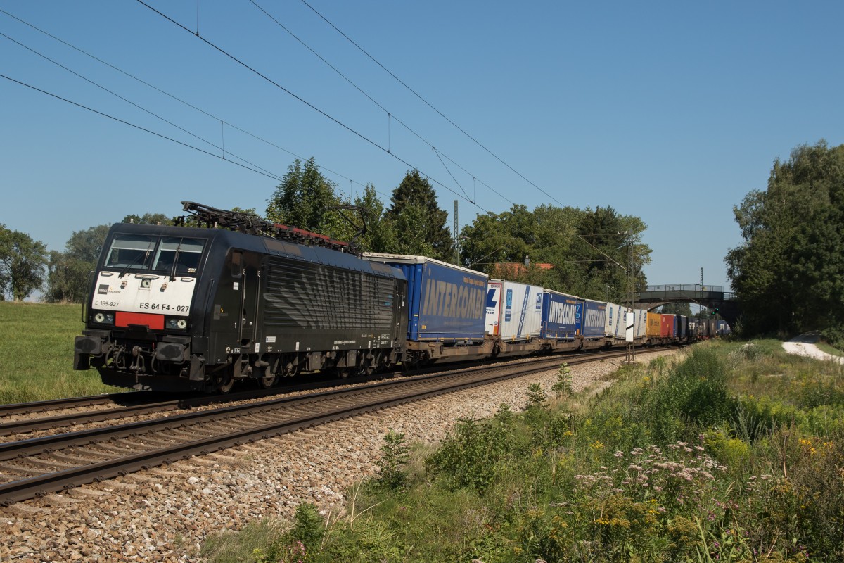 189 297 aus Salzburg kommend am 29. August 2015 bei �bersee am Chiemsee.