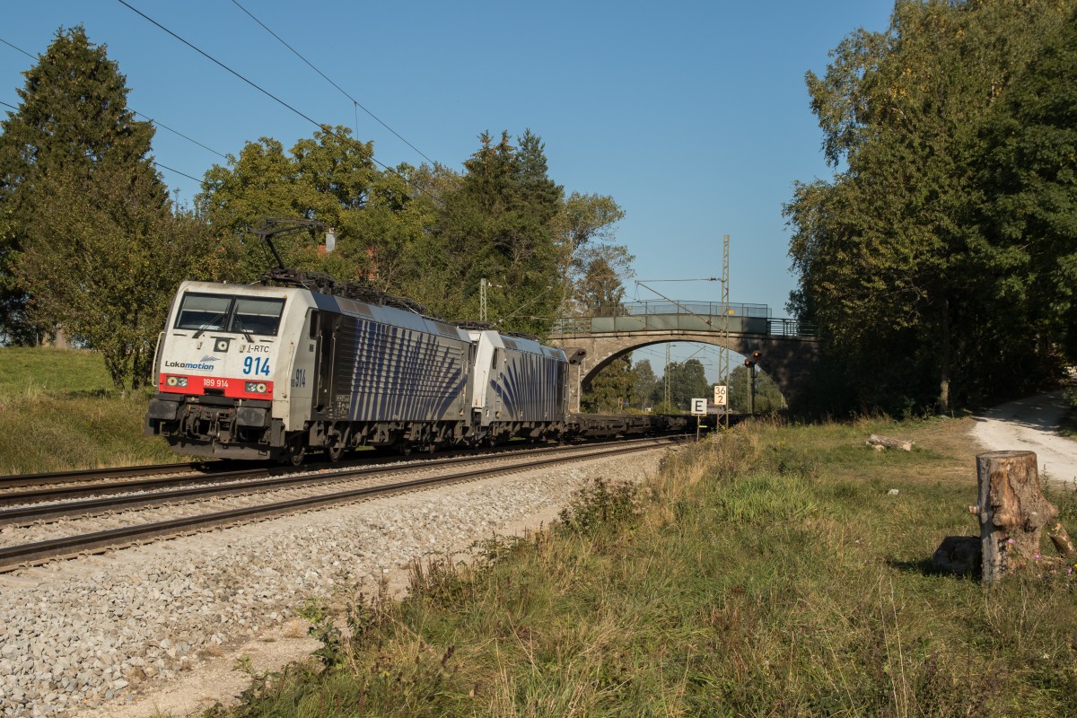 189 914 und 185 663 am 2. Oktober 2015 bei �bersee am Chiemsee.