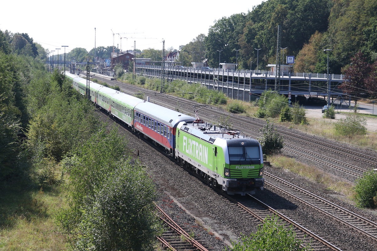 193 xxx durchf�hrt am 31. August 2019 mit dem  Flixtrain  den Bahnhof von Tostedt in Richtung Hamburg.