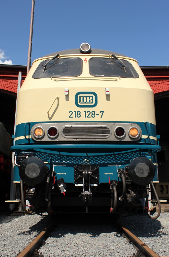 218 128-7 beim Lokschuppenfest in Siegen am 17.08.2013