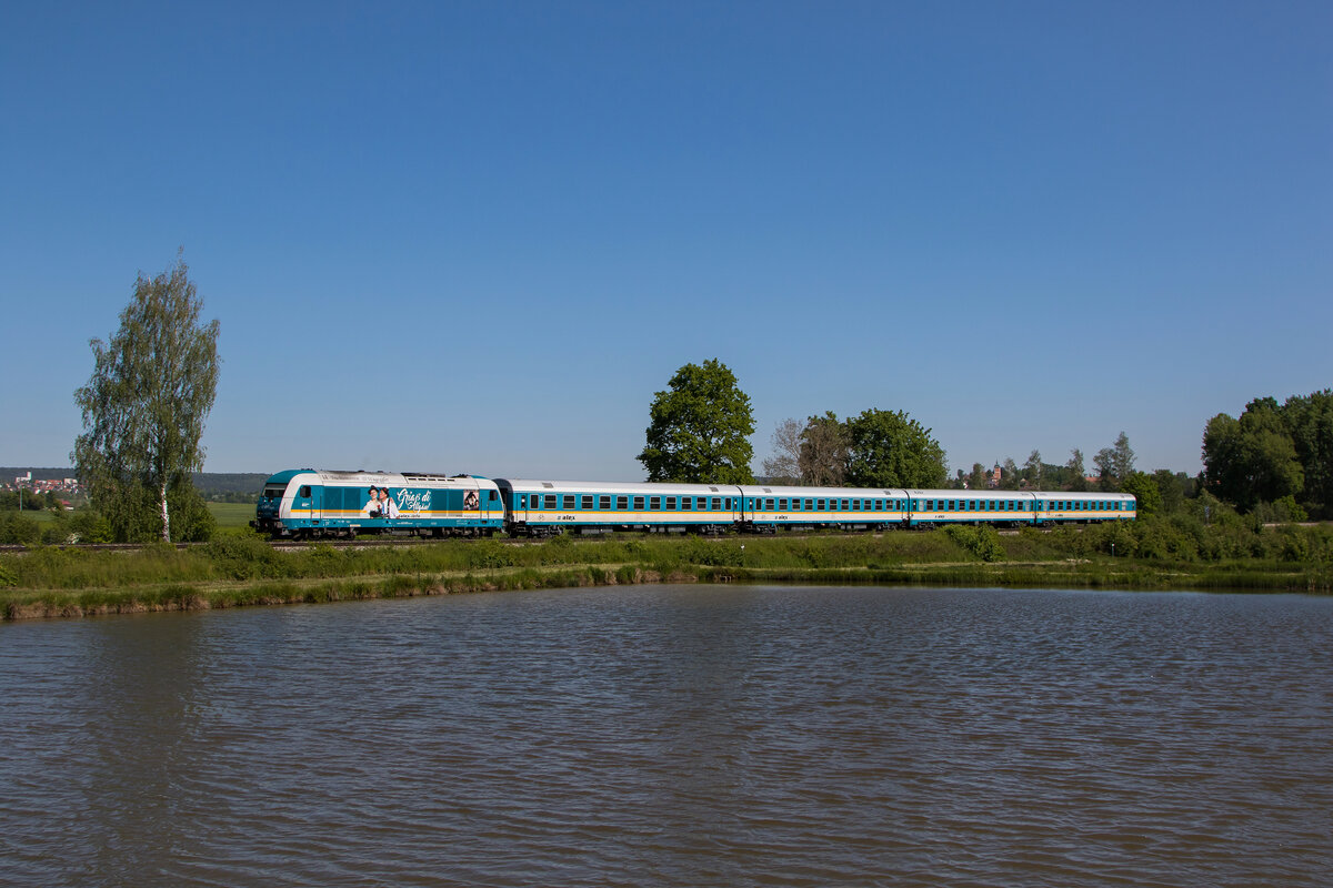 223 072  Gria� di Allg�u  war am 29. Mai 2023 am  Rechenweiher  bei Escheldorf in Richtung Weiden unterwegs.