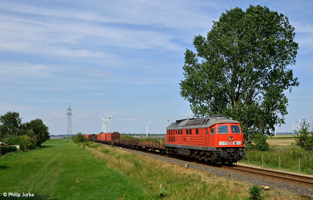 232 703-9 mit dem EZ 47411 (Fredericia - Maschen Rbf) am 25.07.2014 bei Niebüll.

Das Video dazu gibt es hier: https://www.youtube.com/watch?v=Hgdb-K_eMjs&list=UUp3H9B2nD2A3SWsox60NLPA