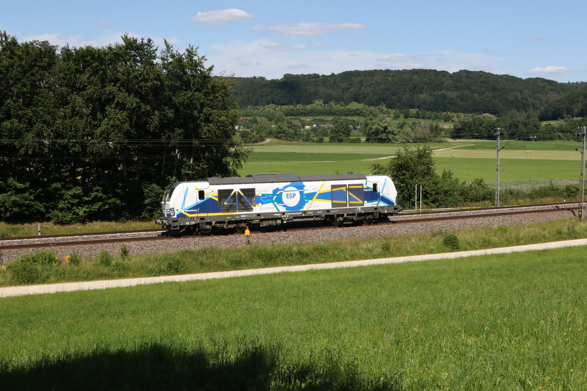 247 904 der  Eisenbahn Gesellschaft Potsdam  am 24. Juni 2020 bei Dollnstein im Altm�hltal.