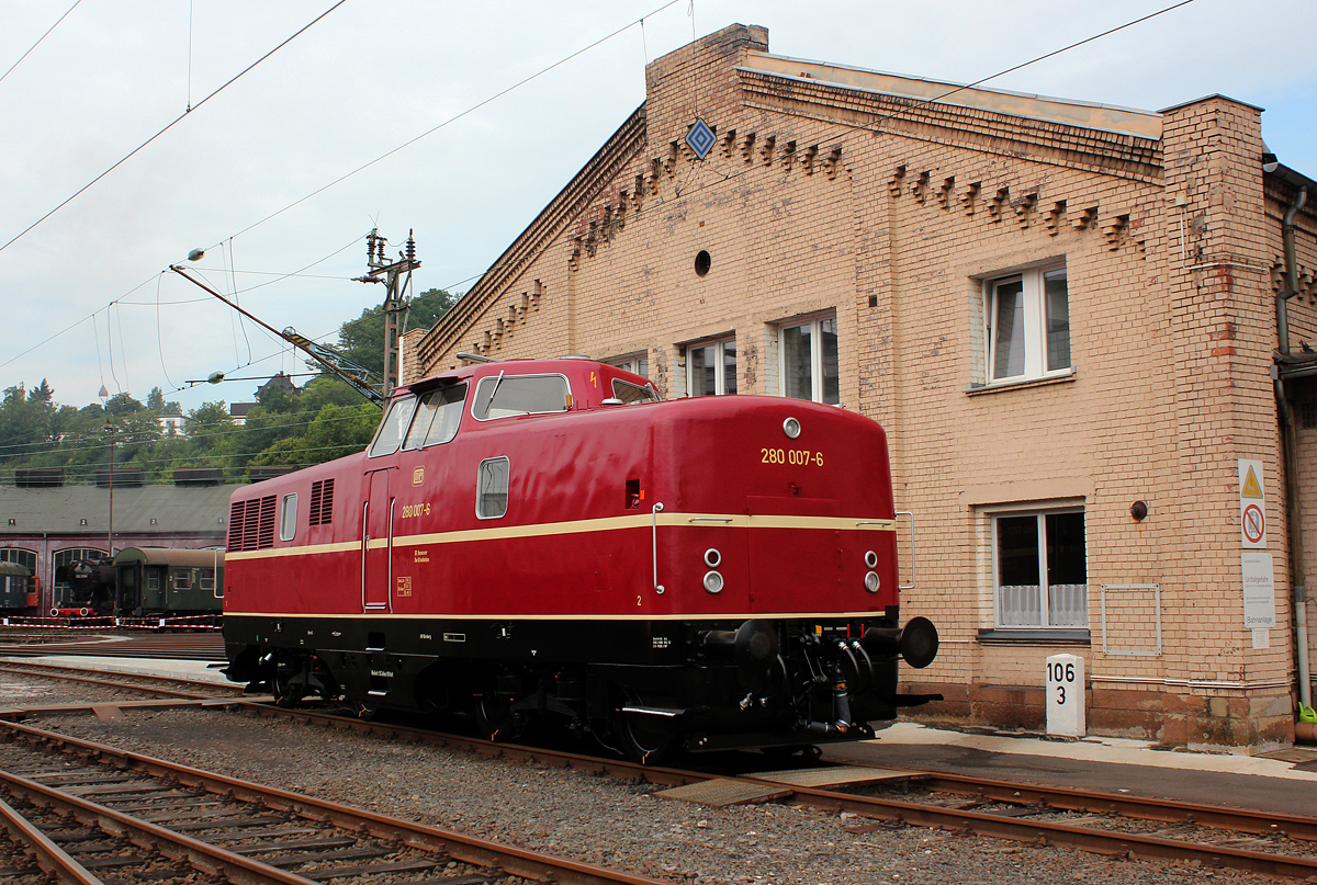 280 007-6 beim Lokschuppenfest in Siegen am 17.08.2013