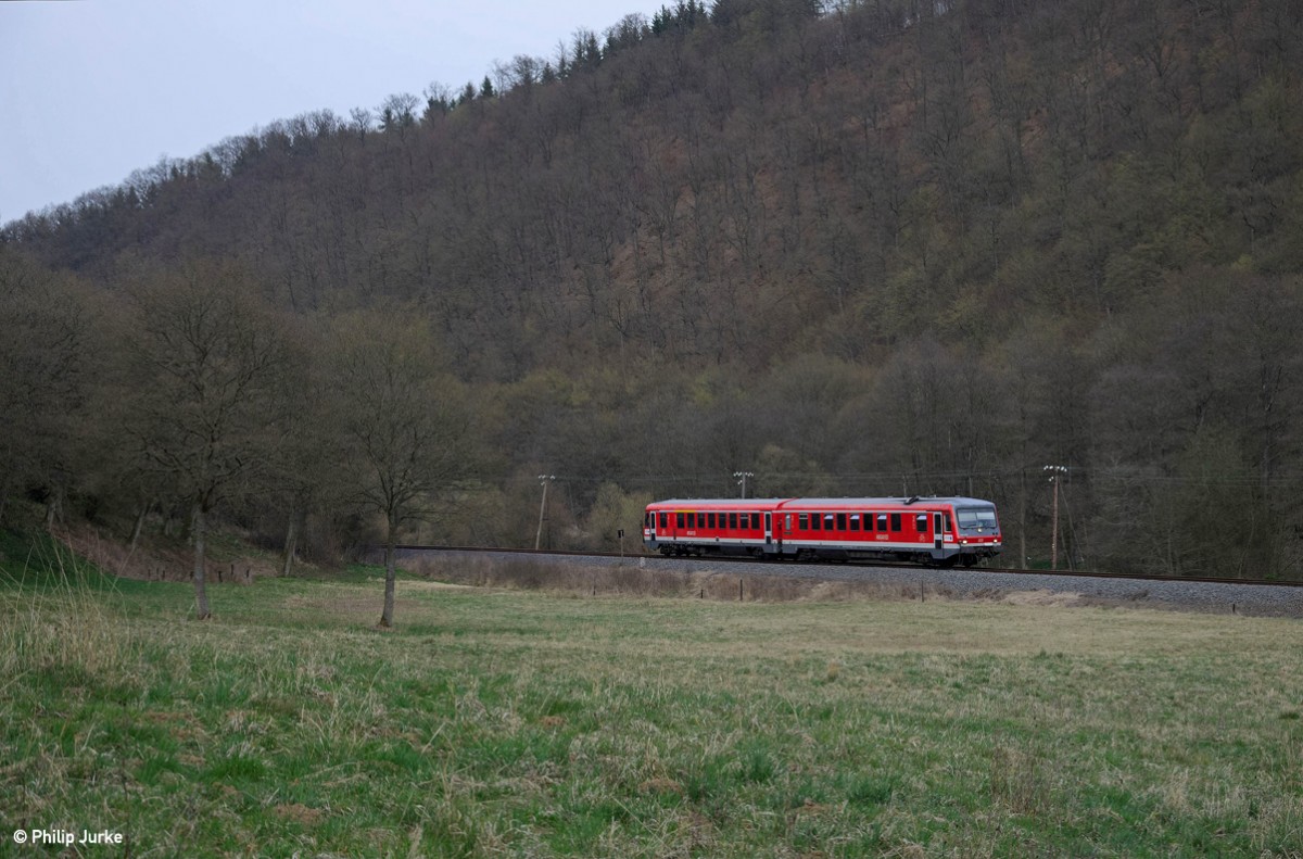628 303-0 als RB 12450 (Andernach - Kaisersesch) am 30.03.2014 bei Bermel.
