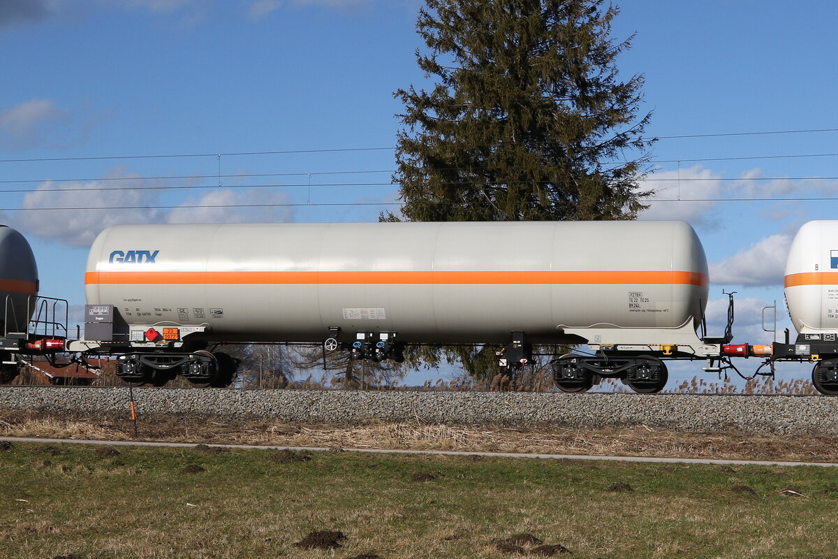 7814 084 (Zags) von  GATX  an 5. Februar 2022 bei �bersee.