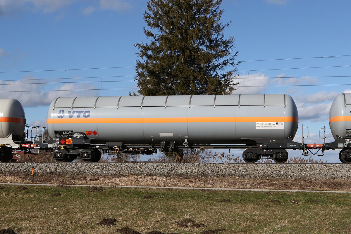 7824 419 (Zags) von  VTG  am 5. Februar 2022 bei �bersee.