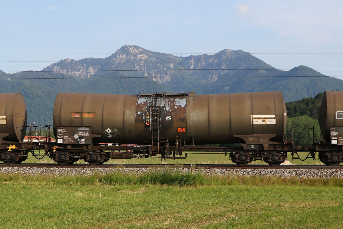 7832 274 (Zacens) von  On Rail  am 10. Juni 2021 bei �bersee.