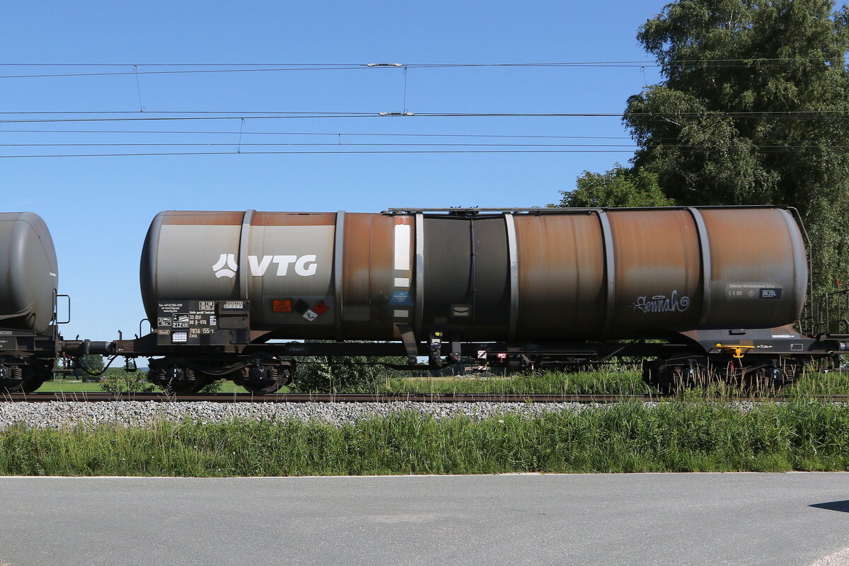 7836 155 (Zans) von  VTG  am 12. Juli 2021 bei �bersee.