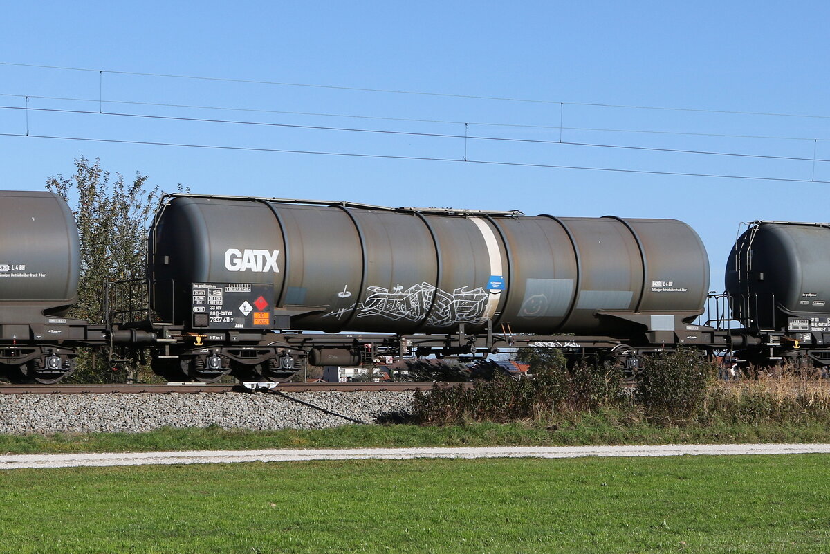 7837 411 (Zans) von  GATX  am 31. Oktober 2022 bei �bersee.