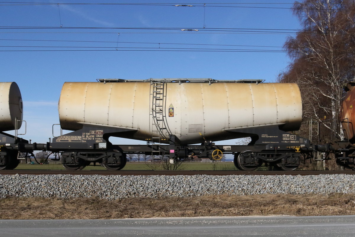 7840 282 (Zacns) von  ATIR-RAIL  am 12. Januar 2020 bei �bersee.