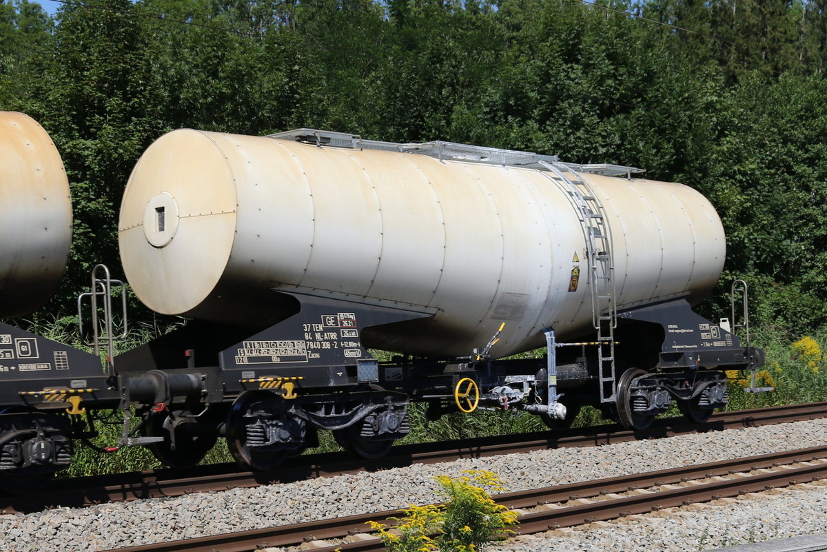 7840 308 (Zacns) von  Atir-Rail  am 18. August 2019 bei Grabenst�tt.