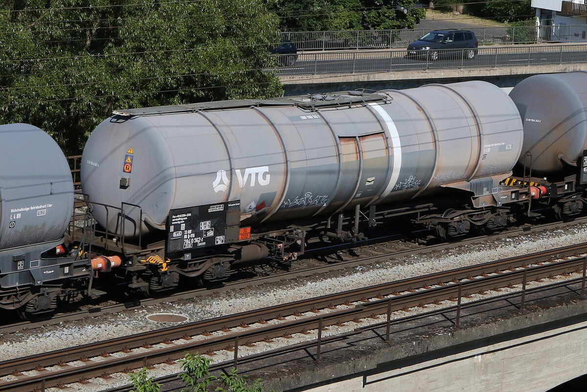 7840 562 (Zacns) von  VTG  am 8. August 2022 bei Gem�nden.