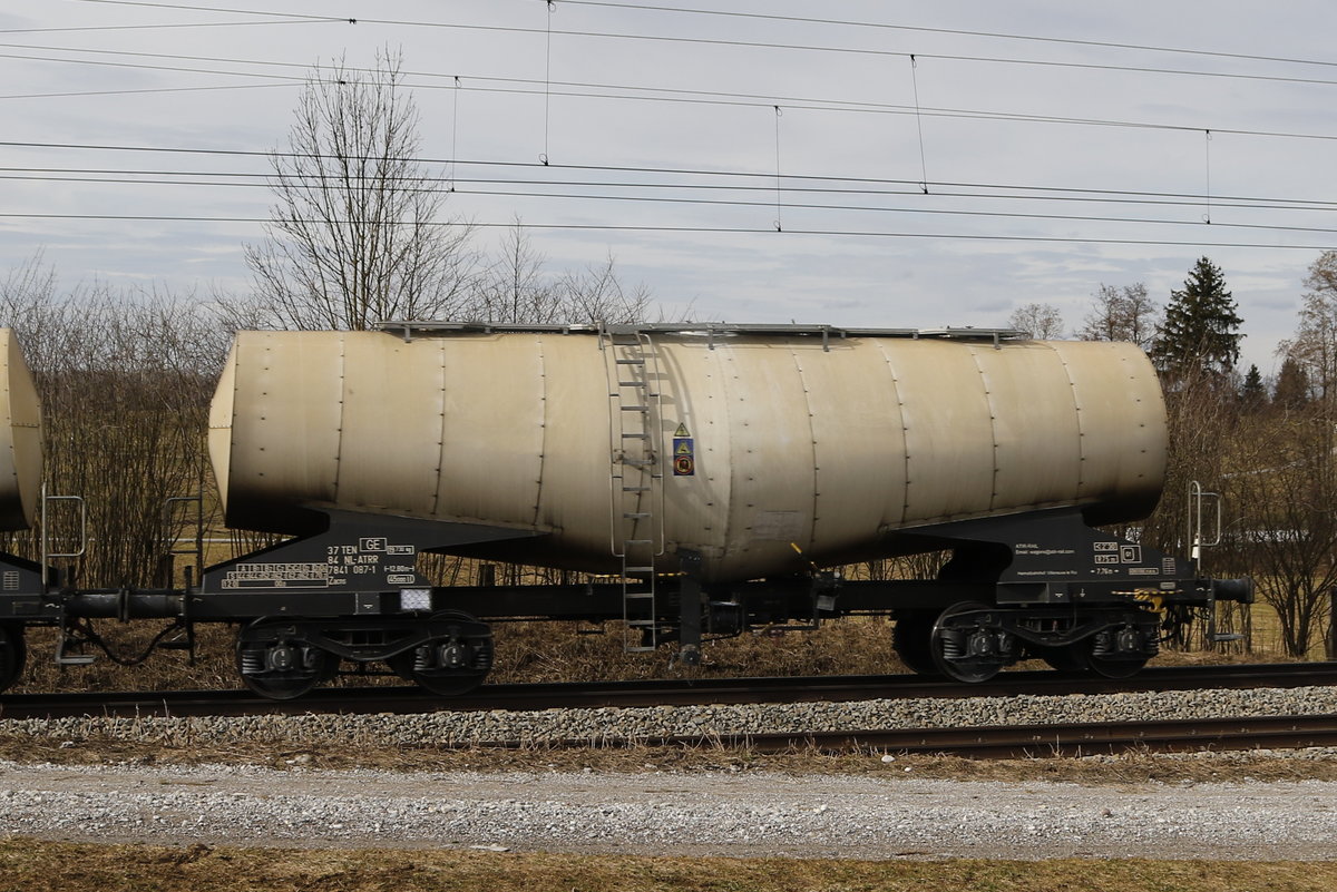 7841 087 (Zacns) von  Atir-Rail  am 3. M�rz 2019 bei Grabenst�tt.