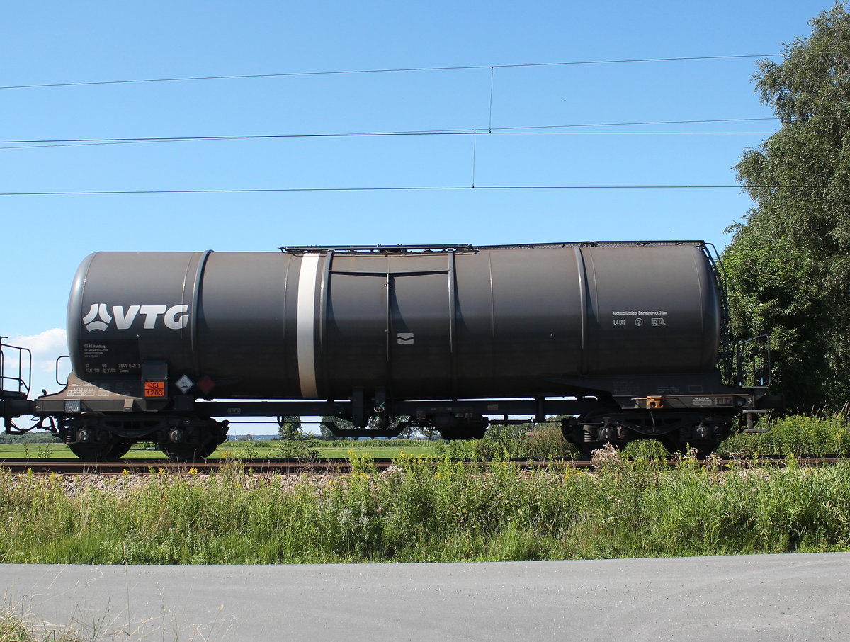 7841 849-8 (Zacns) von  VTG  am 7. August 2016 bei �bersee am Chiemsee.