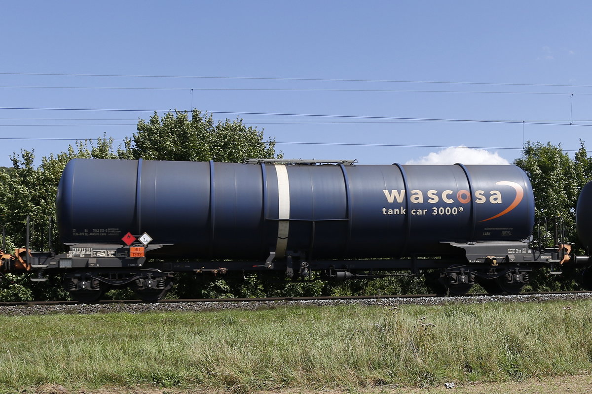 7843 013-5 (Zans) von  WASCOSA  am 19. August 2017 bei Th�ngersheim.