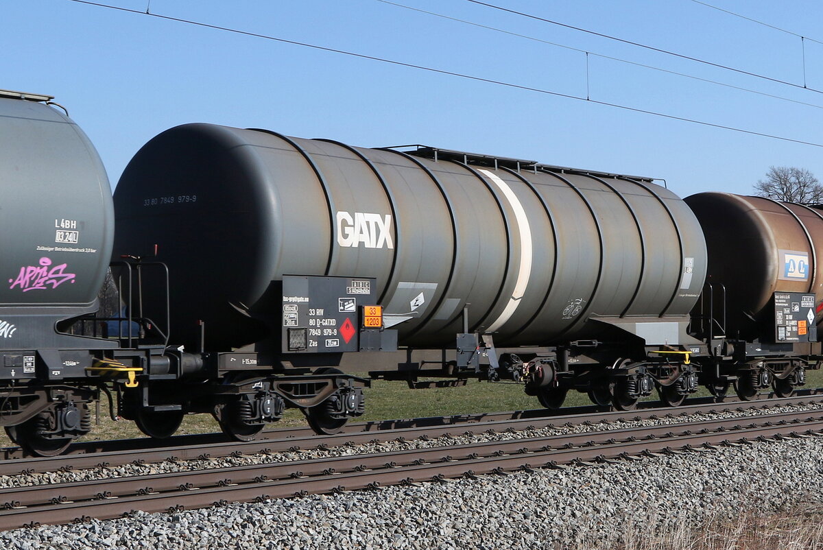 7849 979 (Zas) von  GATX  am 28. Februar 2022 bei �bersee.