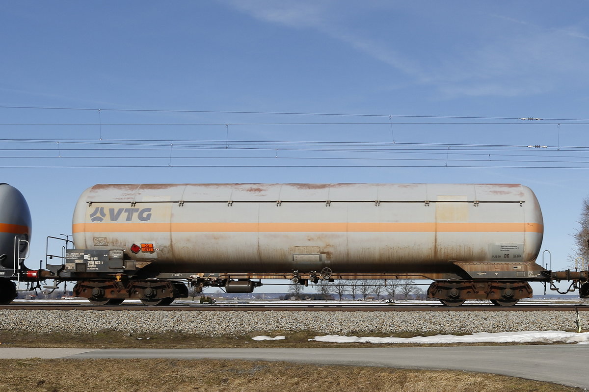 7918 822 (Zagkks) von  VTG  am 16. Februar 2019 bei �bersee.