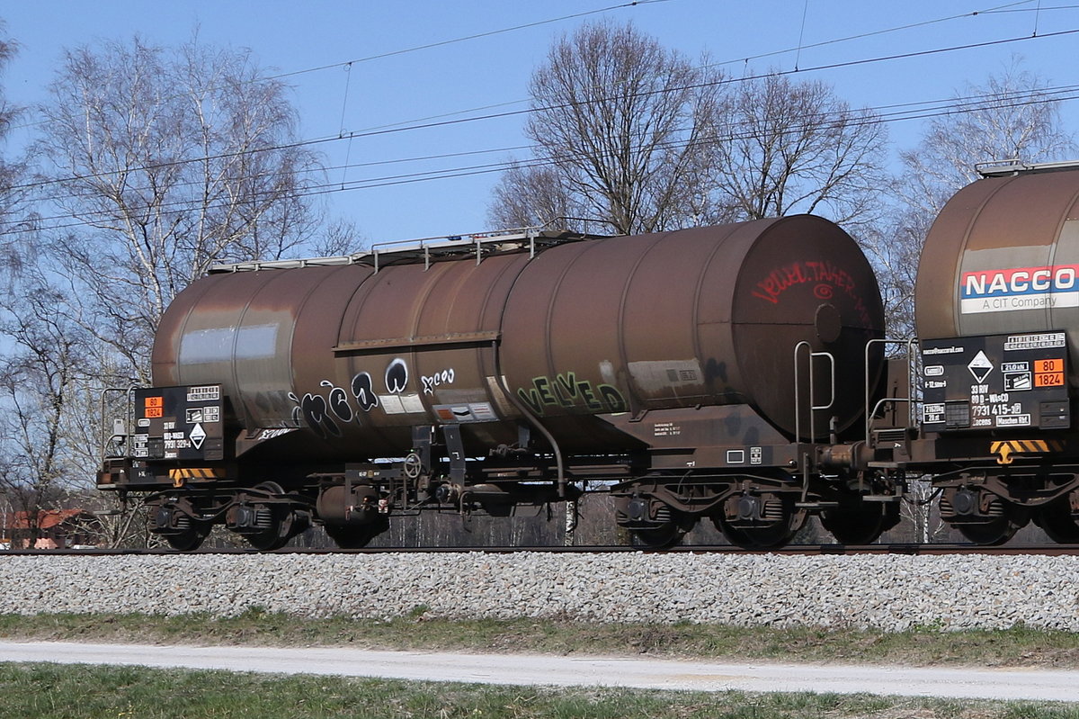 7931 329 (Zacens) von  WASCOSA  am 31. M�rz 2021 bei �bersee am Chiemsee.