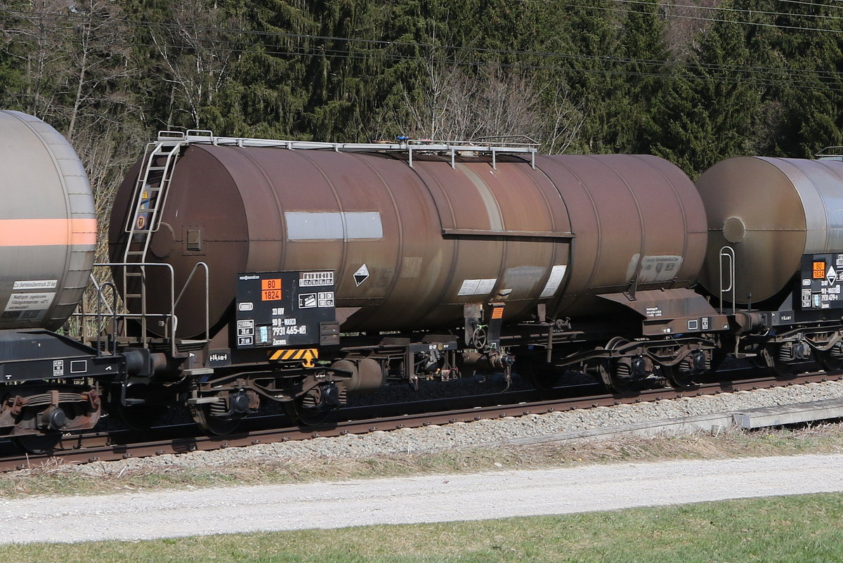 7931 465 (Zacens) von  WASCOSA  am 1. April 2021 bei Grabenst�tt.