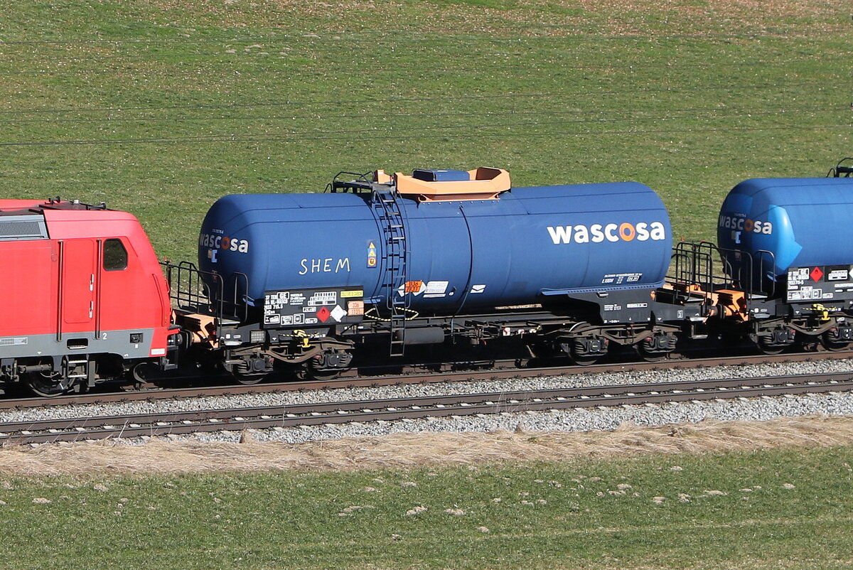 7933 715 (Zacens) von  WASCOSA  am 28. Februar 2026 bei Axdorf.