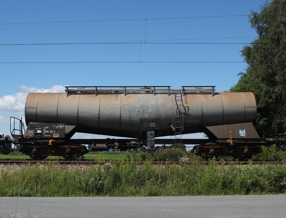 7966 001-5 (Zas) von  Atir-Rail  am 7. August 2016 bei �bersee.