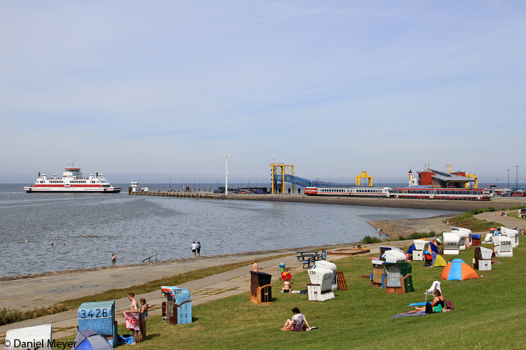 Der NEG 628 / 629 071 in Dageb�ll Mole am 22.07.2013 