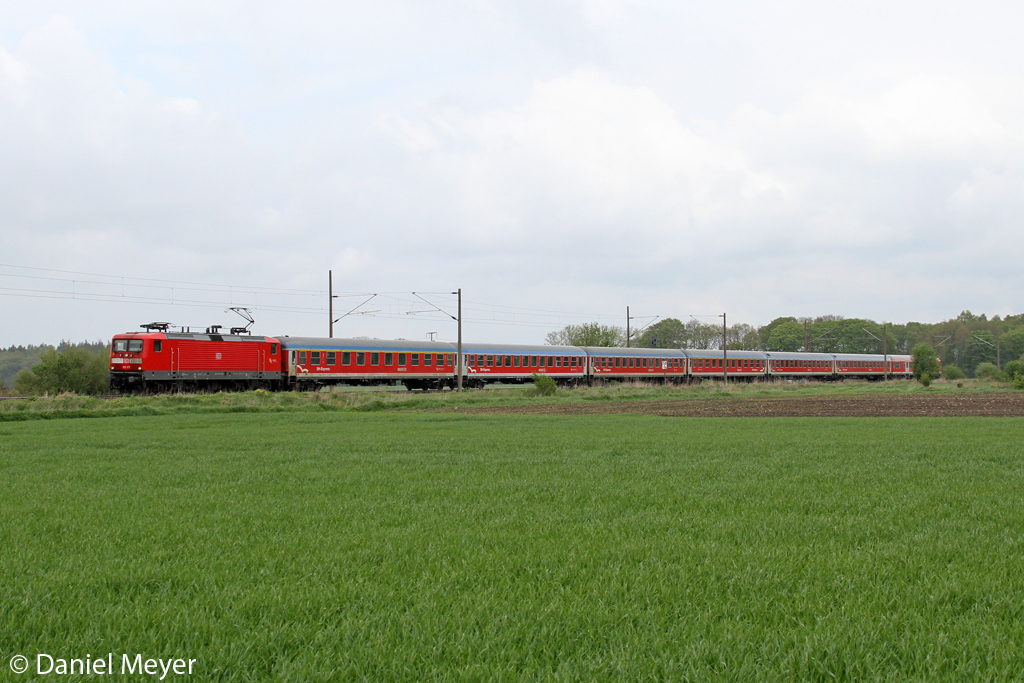 Die 112 177 bei Quarnstedt am 12.05.2013