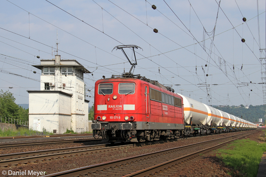 Die 151 071-8 in Koblenz L�tzel am 11.06.2013