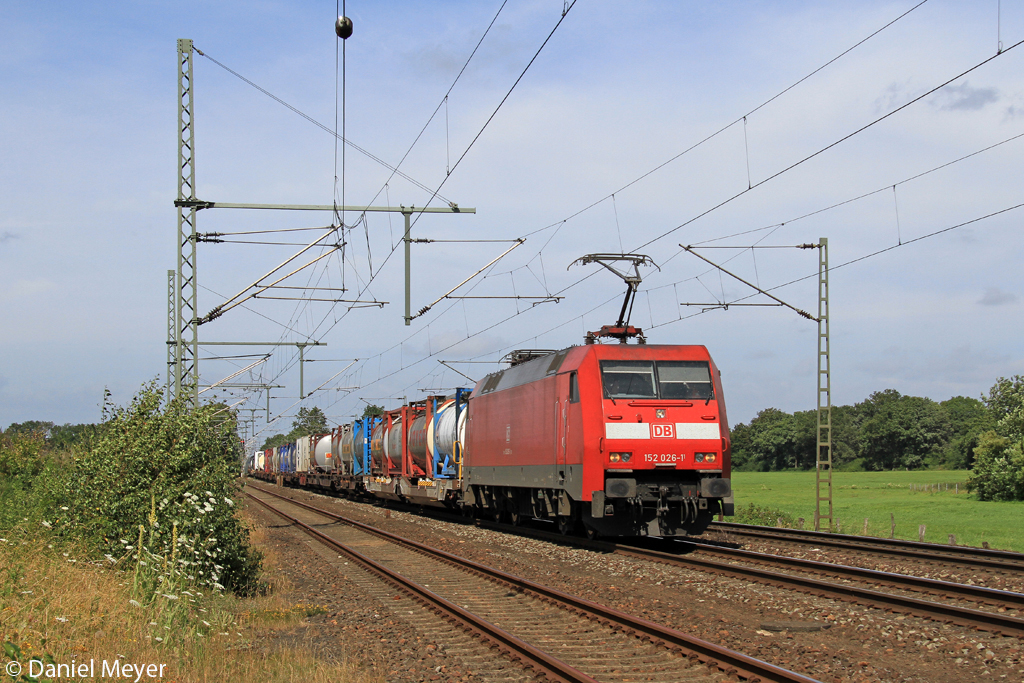 Die 152 026-1 in Wrist am 19.07.2013