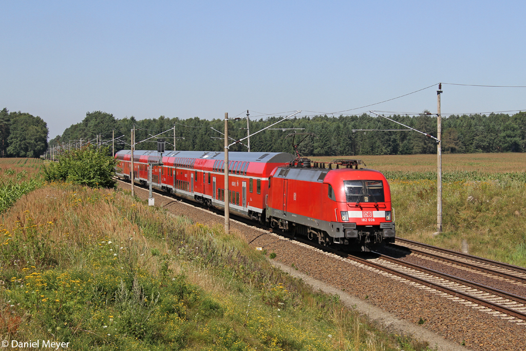 Die 182 008 in Frankfurt (Oder) Rosengarten am 02.08.2013 