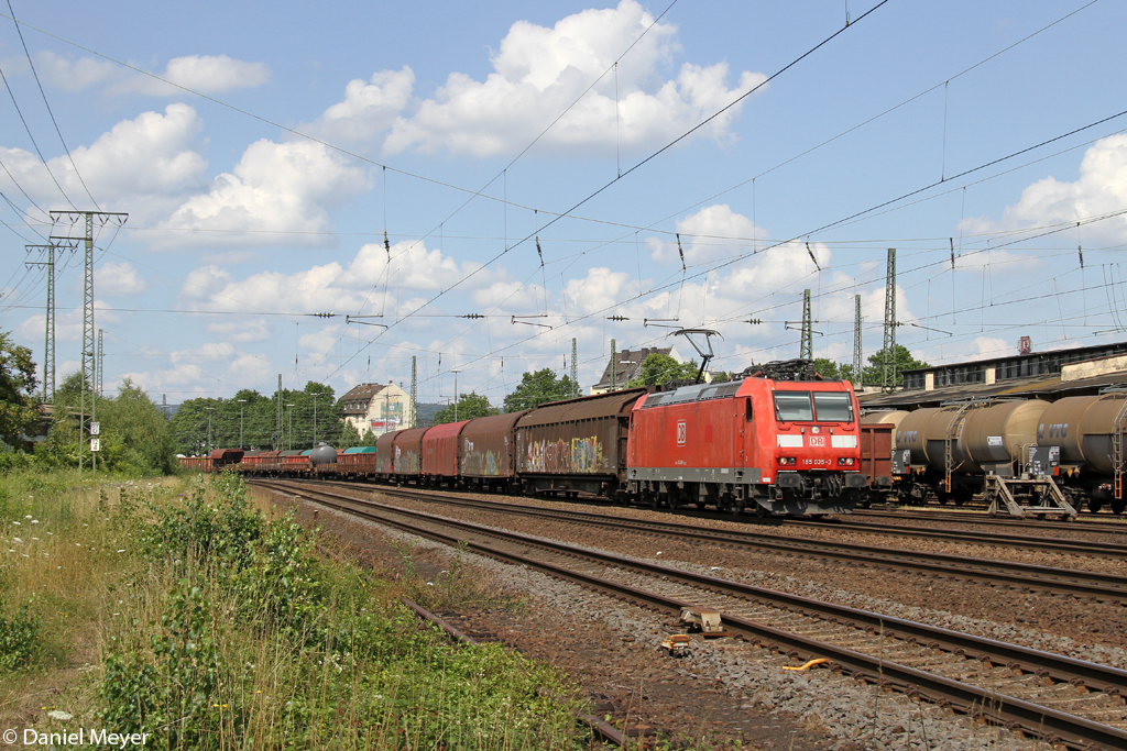Die 185 035-3 in Koblenz L�tzel am 16.07.2014