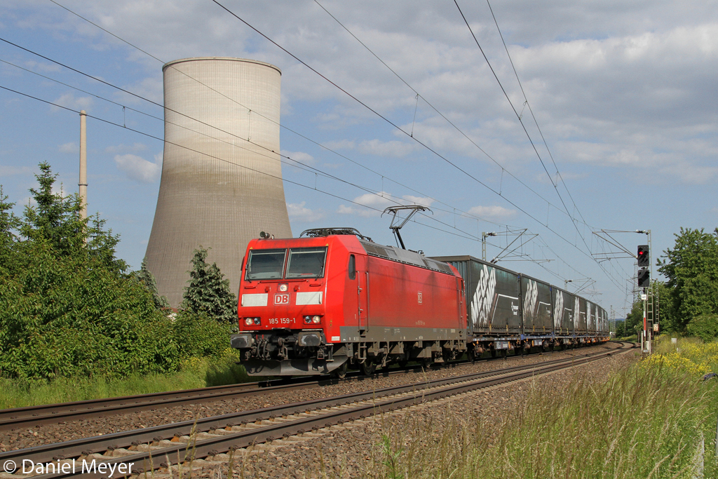 Die 185 159-1 in Wei�enthurm am 06.06.2013