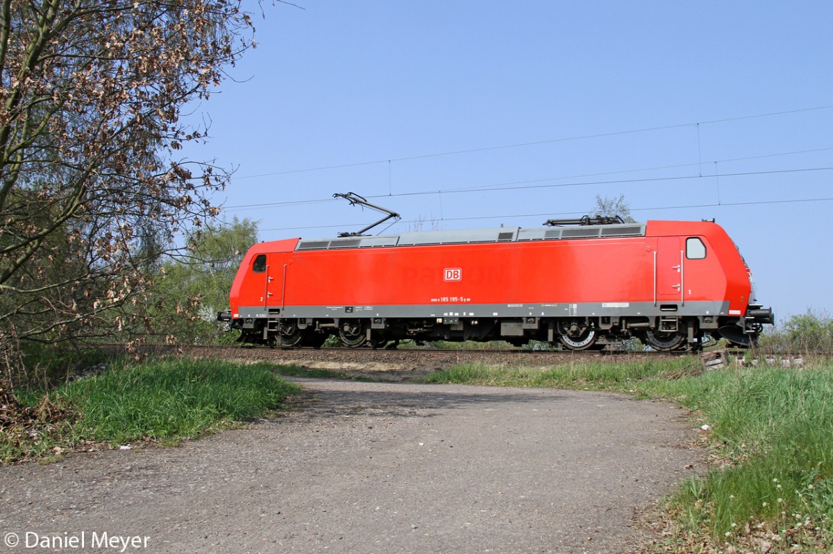 Die 185 195-5 in Hamburg-Moorburg am 04,05,2013