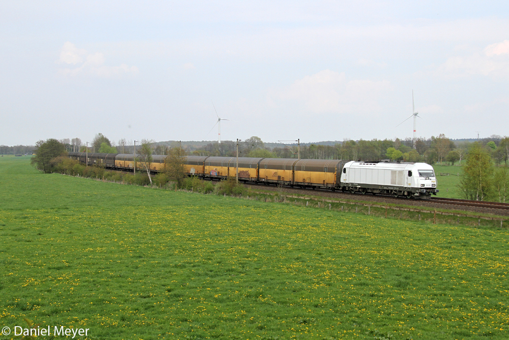 Die 223 153 in Ramelsloh am 06,05,13