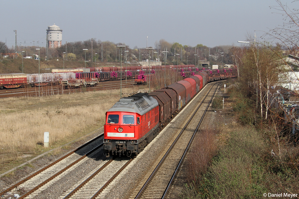 Die 232 502-5 in Duisburg Hochfeld am 13.03.2014