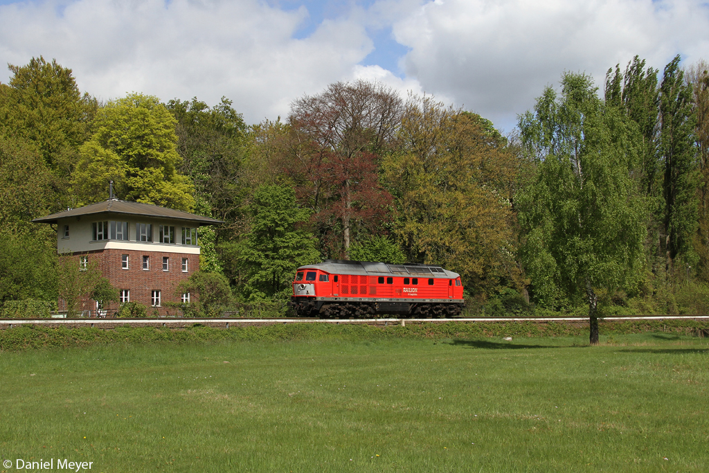 Die 232 905-0 Lz am Abzw. Anger in Ratingen am 18.04.2014