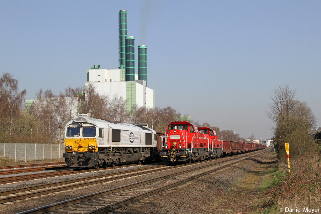 Die 247 016-9 , 265 016-6 und 265 024-0 in Duisburg Wanheim am 13.03.2014