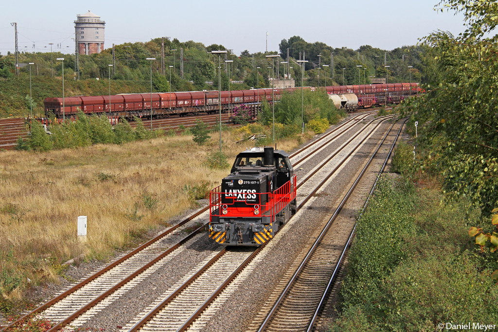 Die 275 107-1 in Duisburg Hochfeld am 02.10.2013