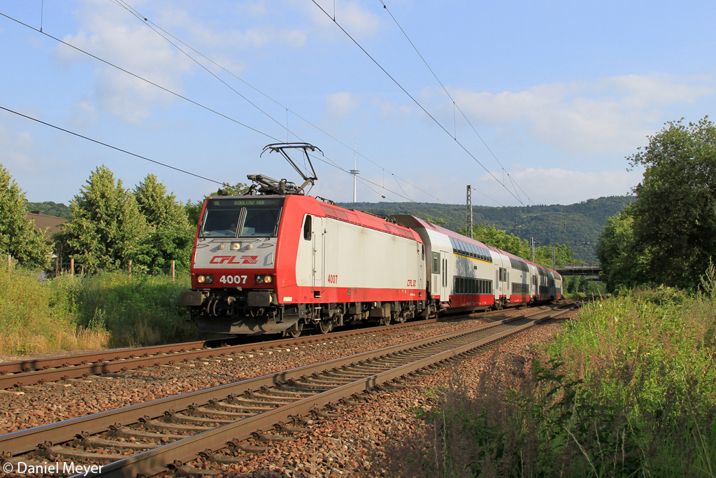 Die CFL 4007 mit dem RE nach Koblenz Hbf in Koblenz G�ls am 11.07.2013