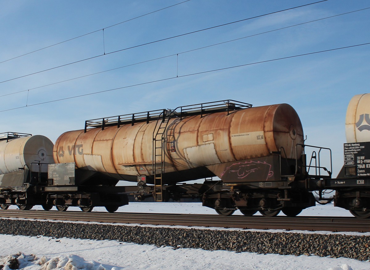 VTG Knickkesselwagen 7848 037-7 am 31. Januar 2015 bei �bersee.