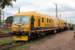 ALPHA 427 001  Linsinger Austria - Noel Amelie  Alpha Rail Team Schienenfr�szug SF03-FFS plus, abgestellt in K�ln M�lheim am 25.05.2013