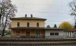 Bahnhof A�ling, Westseite.
