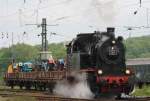 Die Lok 184 der Darmst�dter Museums Eisenbahn kam mit ein Paar Schleppern aus dem Darmstadt Kranichsteiner RBF am 13.05.2010